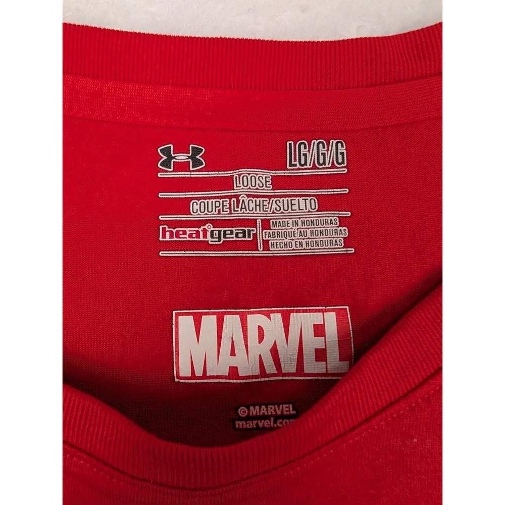 Under Armour Spider-Man Men's Marvel L Red HeatGear Loose‎ Fit Camo Logo